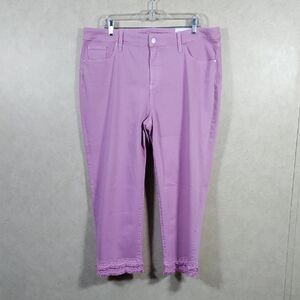 2/$20 04190 Chico's Aurora Pink So Slimming Slim Leg Crop pants 3 16 NWT